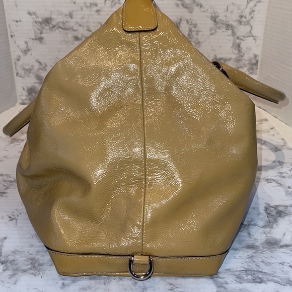 Coach Patent Leather Satchel  🩷💜 BEAUTIFUL 🩷💜 - Picture 5 of 14